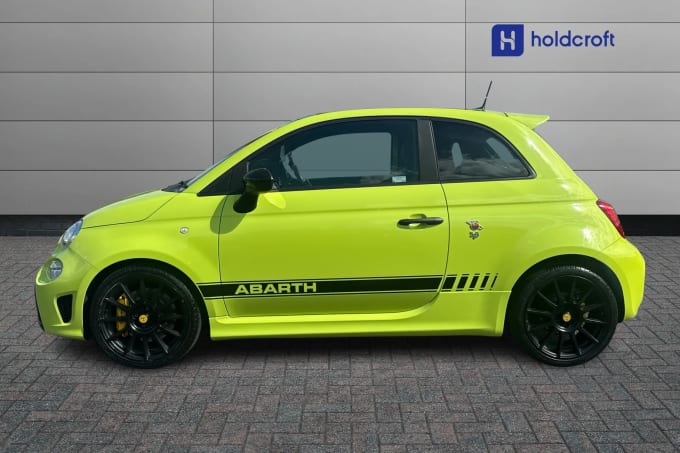 2021 Abarth 595