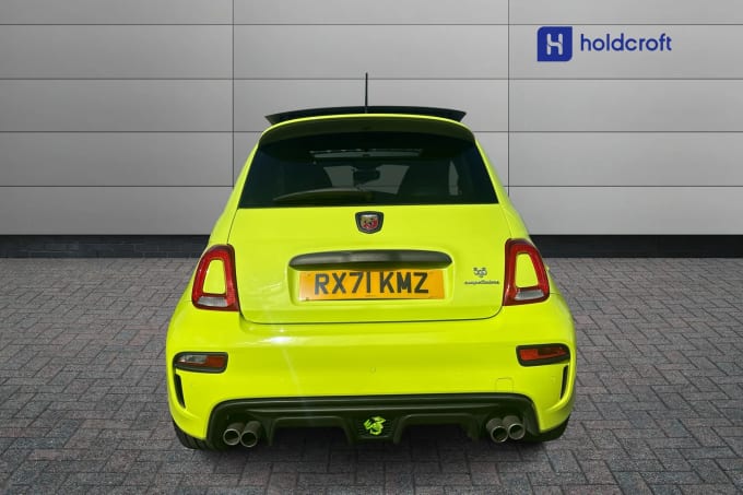 2021 Abarth 595