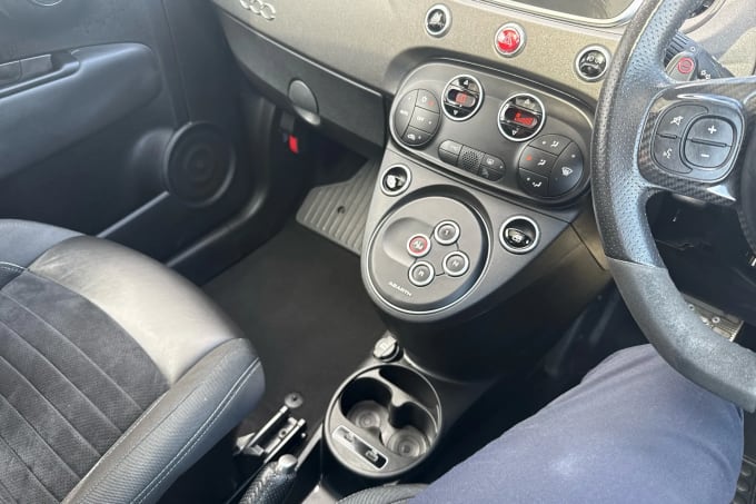 2021 Abarth 595