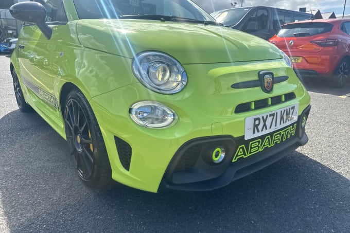 2021 Abarth 595