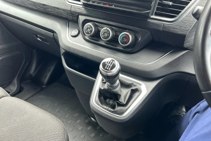 2023 Renault Trafic