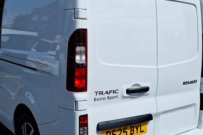 2025 Renault Trafic