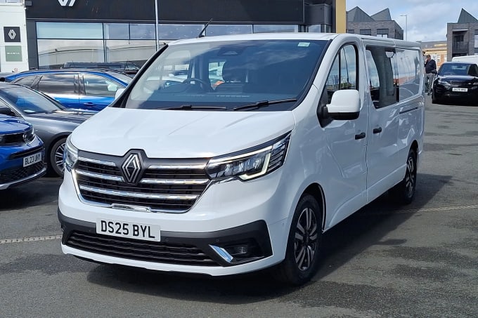 2025 Renault Trafic