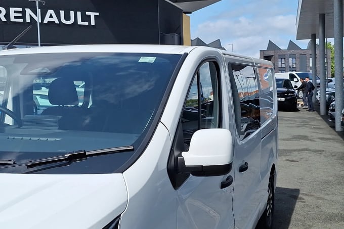 2025 Renault Trafic