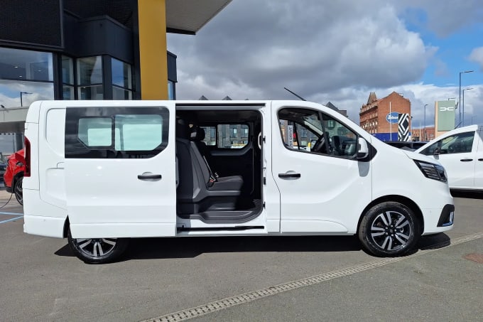 2025 Renault Trafic