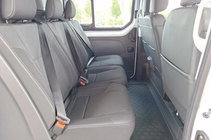 2025 Renault Trafic