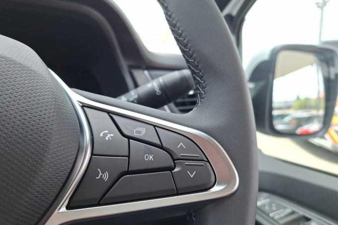 2025 Renault Trafic