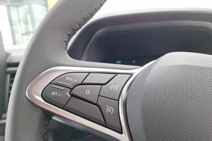 2025 Renault Trafic