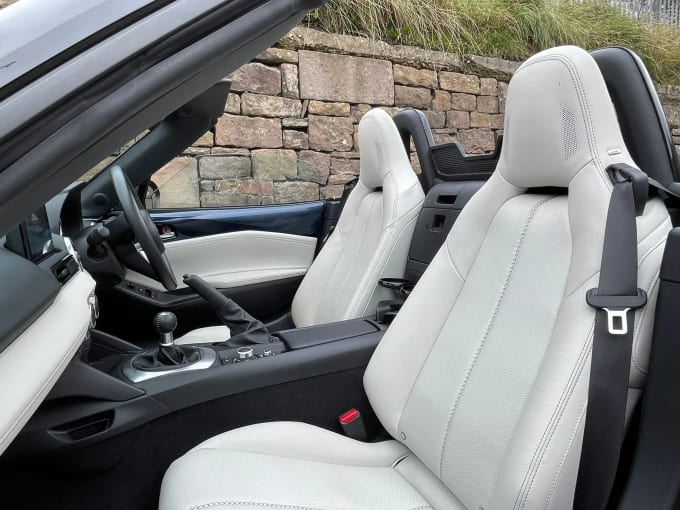 2022 Mazda Mx-5