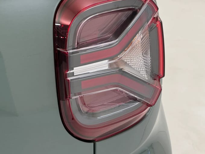 2023 Dacia Duster