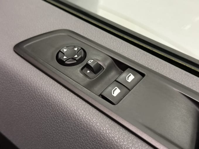2019 Vauxhall Vivaro