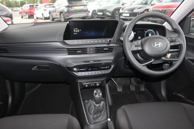 2025 Hyundai I20