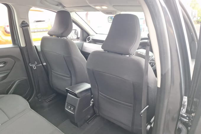 2023 Dacia Duster