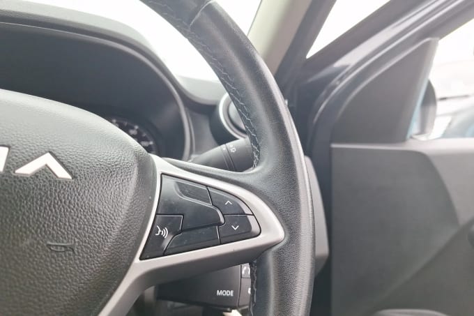 2023 Dacia Duster
