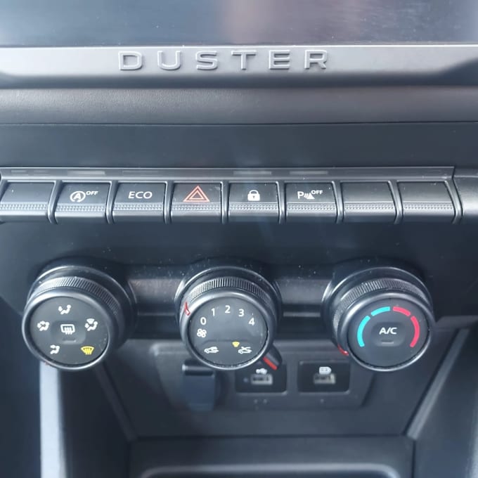 2023 Dacia Duster