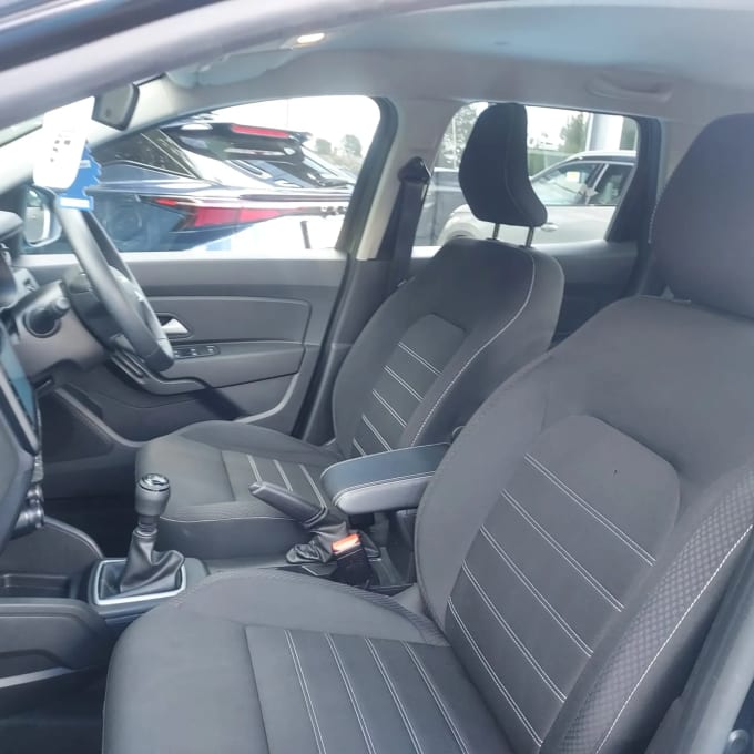 2023 Dacia Duster