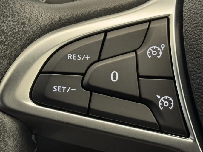 2022 Dacia Duster
