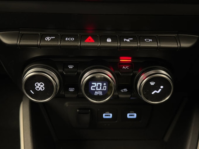 2022 Dacia Duster