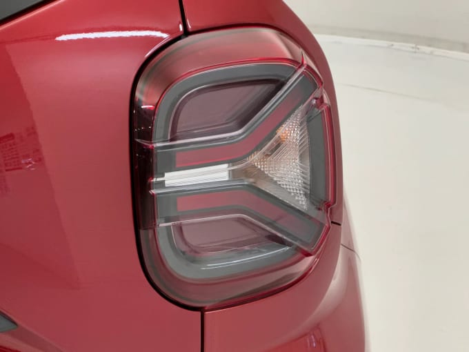 2022 Dacia Duster
