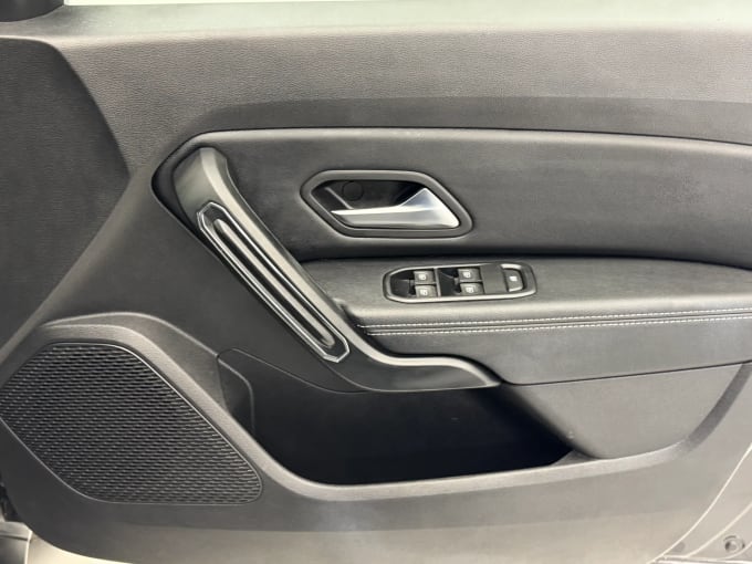 2022 Dacia Duster