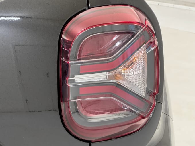 2022 Dacia Duster