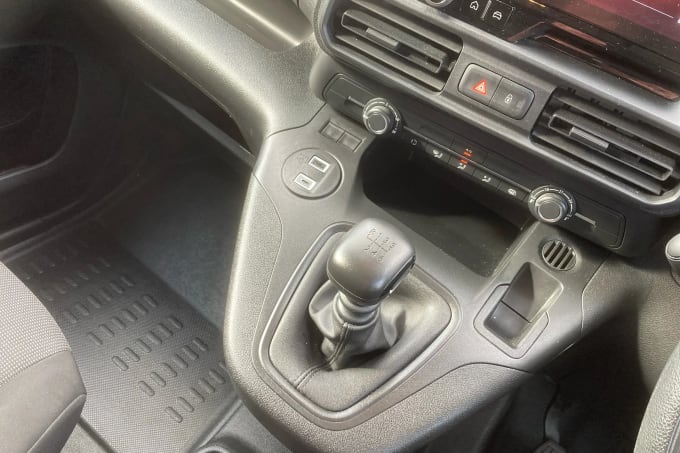 2024 Vauxhall Combo Cargo