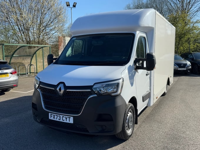 2023 Renault Master