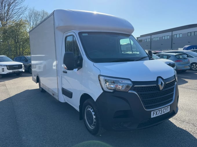 2023 Renault Master