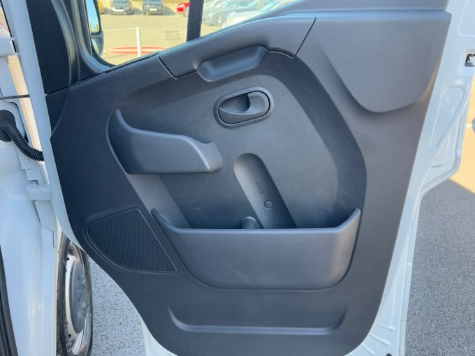 2023 Renault Master