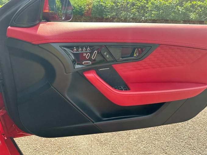 2019 Jaguar F-type