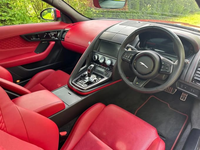 2019 Jaguar F-type