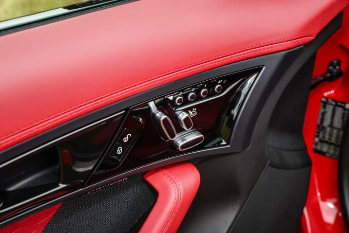 2019 Jaguar F-type