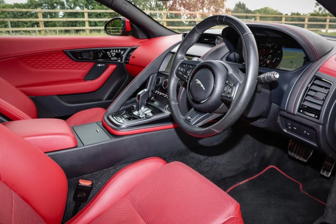 2019 Jaguar F-type