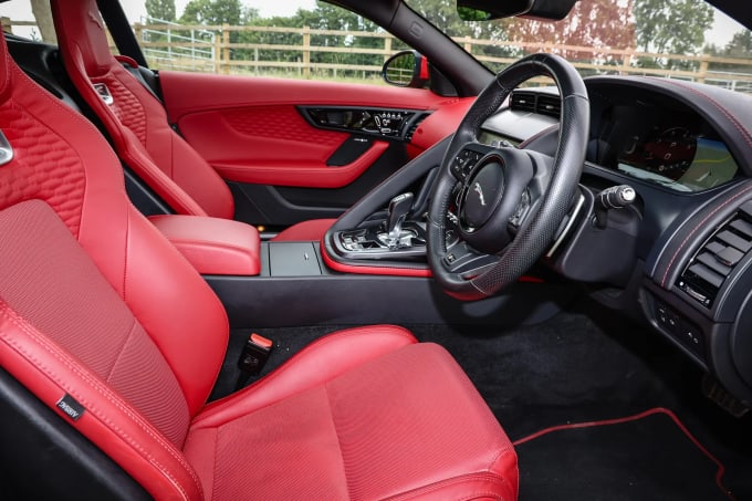 2019 Jaguar F-type