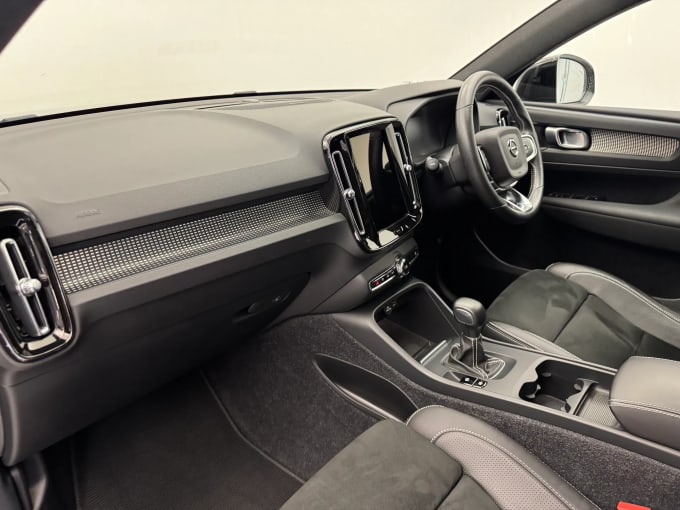 2020 Volvo Xc40
