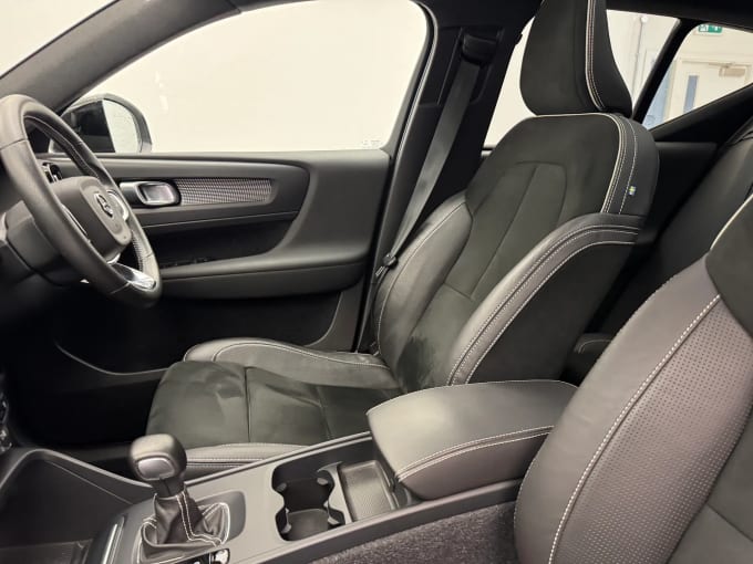 2020 Volvo Xc40