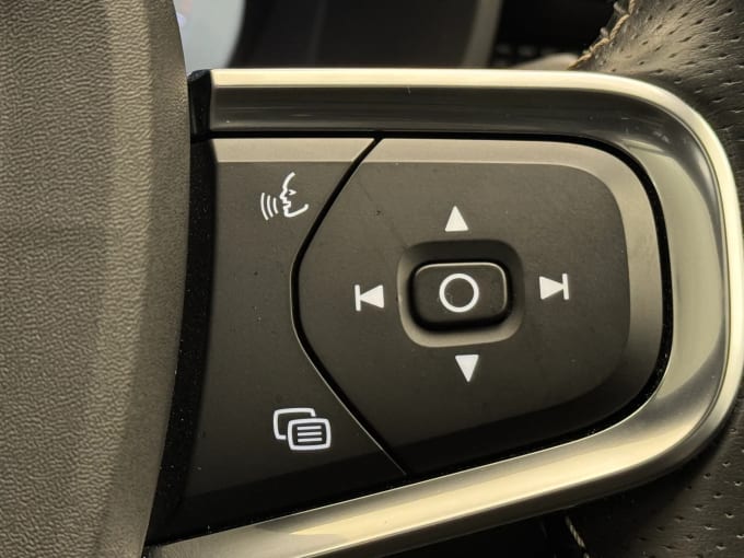 2020 Volvo Xc40