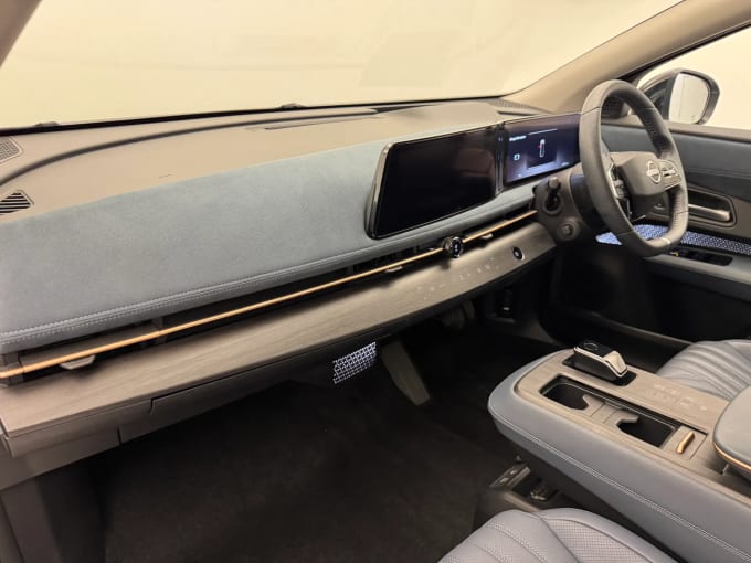 2024 Nissan Ariya