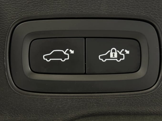 2023 Volvo Xc60