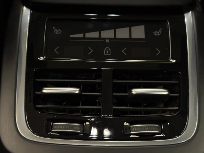 2023 Volvo Xc60