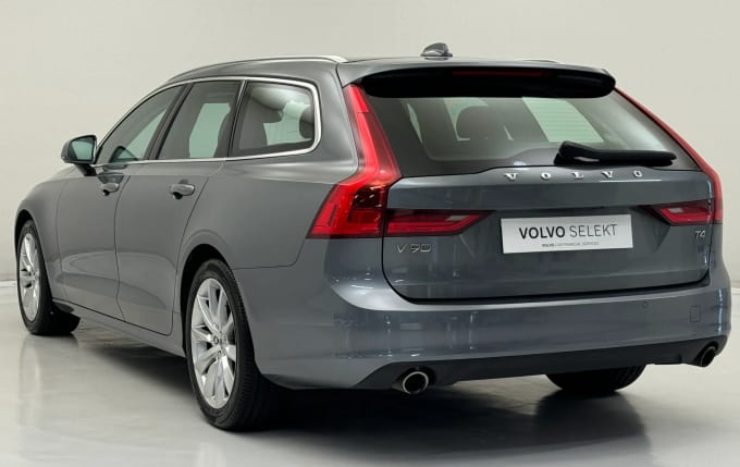 2020 Volvo V90