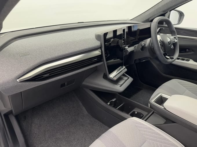 2024 Renault Scenic E-tech