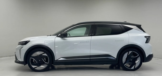 2024 Renault Scenic E-tech