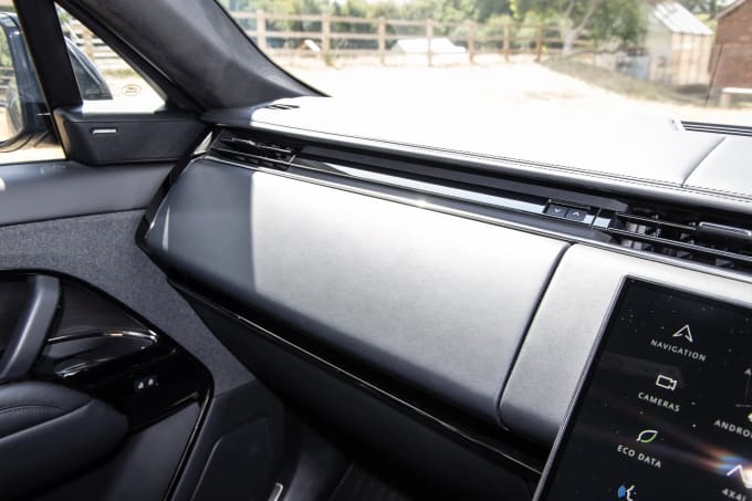 2023 Land Rover Range Rover Sport