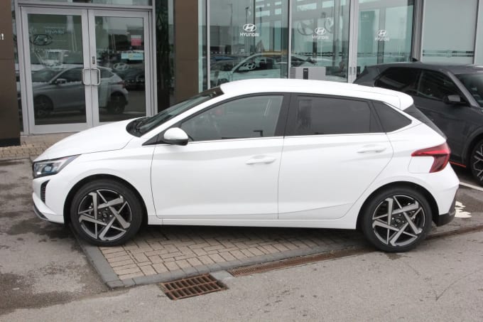 2025 Hyundai I20