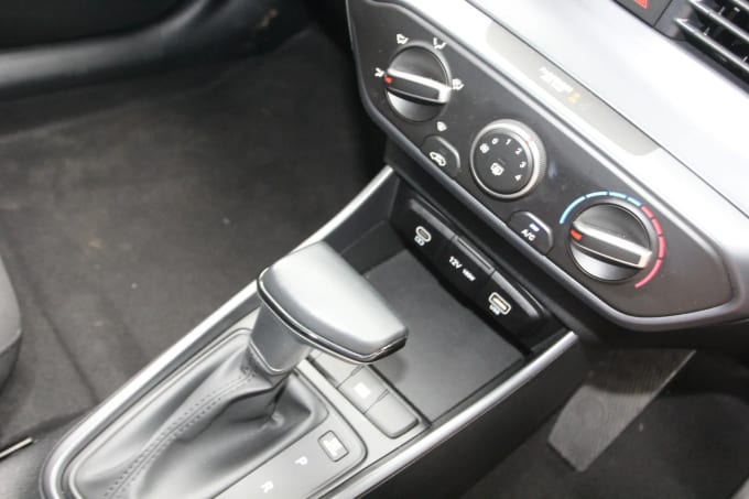 2025 Hyundai I20