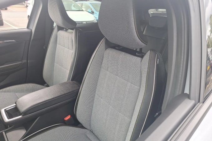 2024 Renault Megane E-tech
