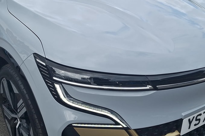 2024 Renault Megane E-tech