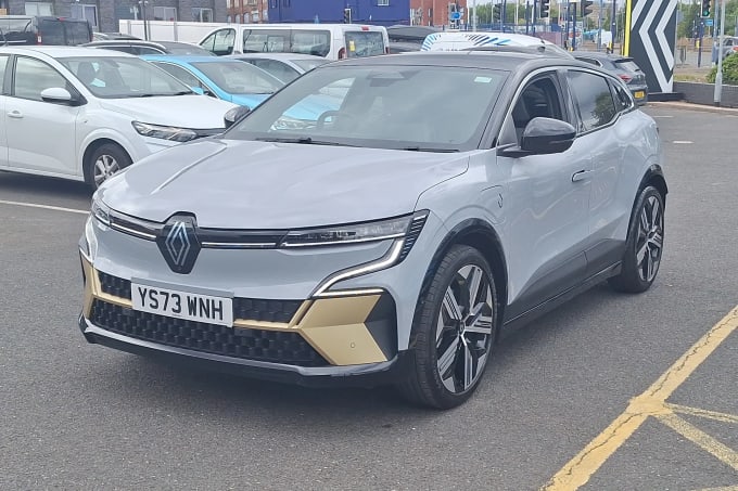 2024 Renault Megane E-tech