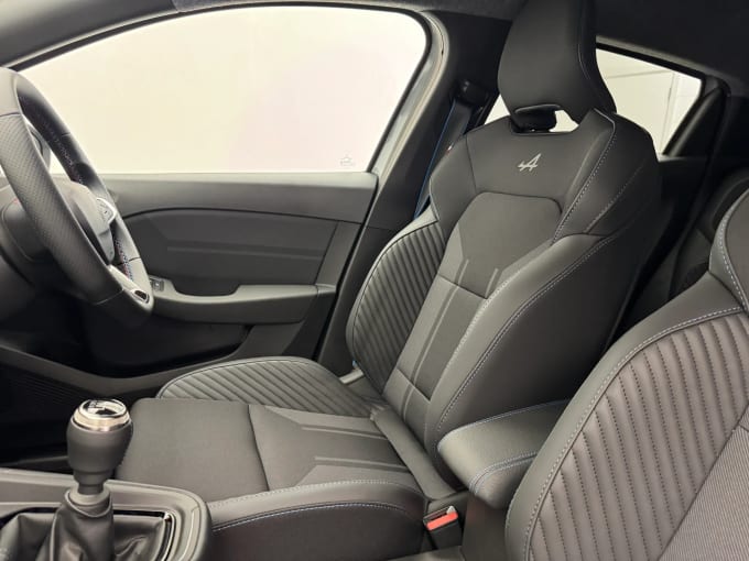 2025 Renault Clio